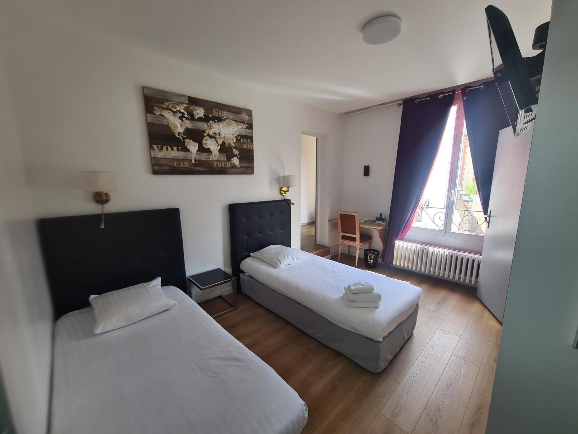 Logis Hotel Du Cirque Troyes Centre Historique Eksteriør billede